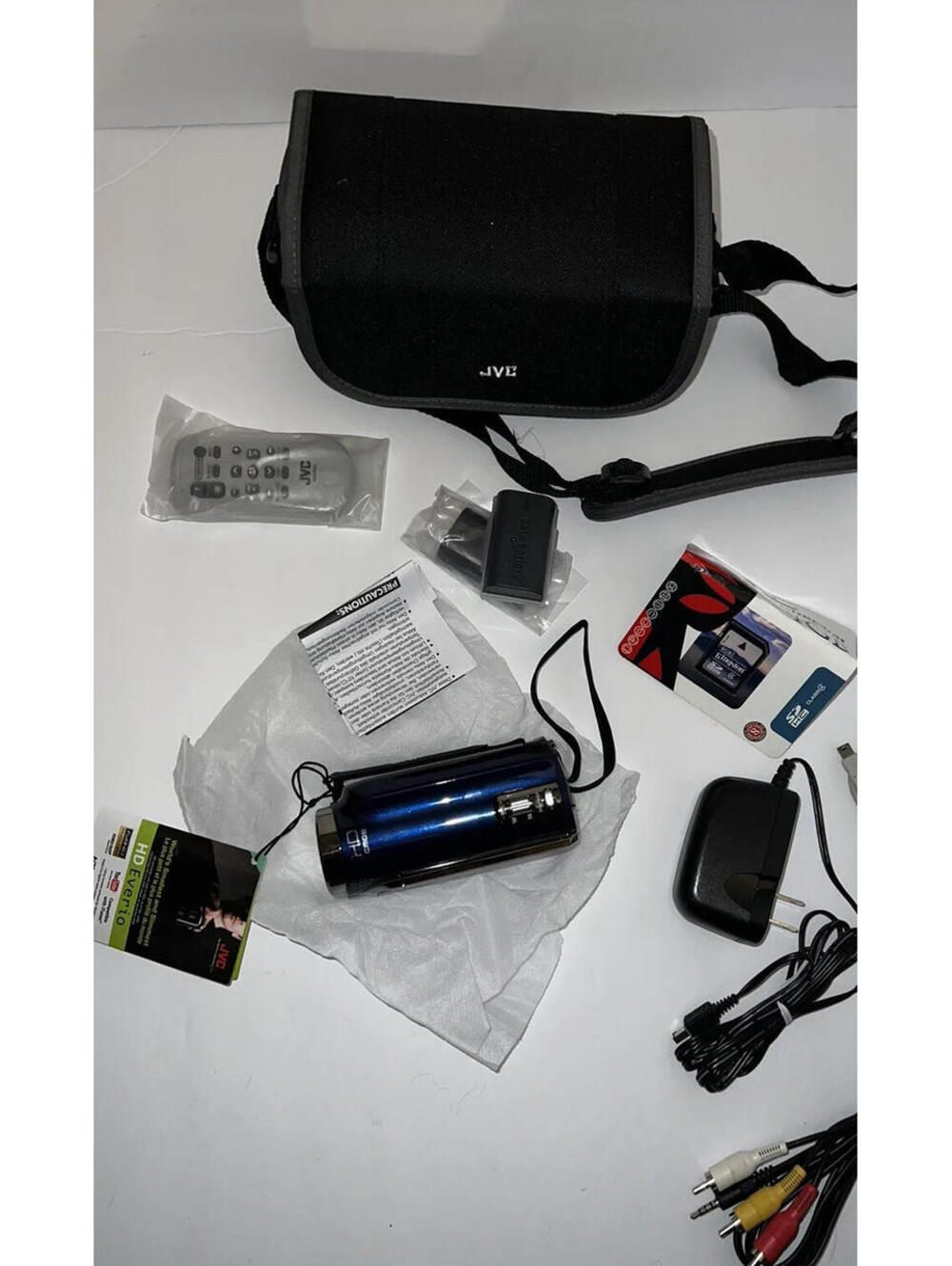 JVC GZ-HD300AU HD VIDEO PLUS20X OPTICAL ZOOM Full HD And Extras! New, Never Used